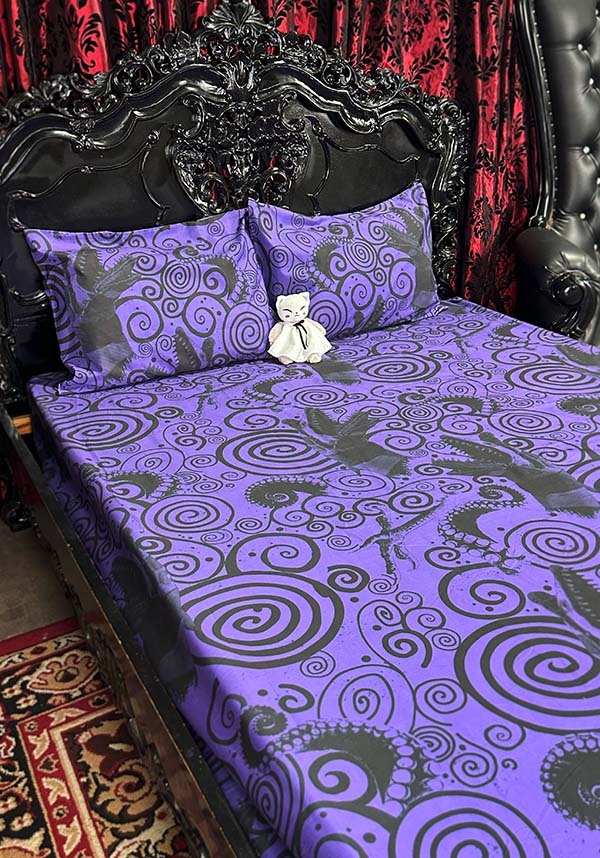 Beetlejuice: Sandworm [Purple] | QUEEN SHEET SET