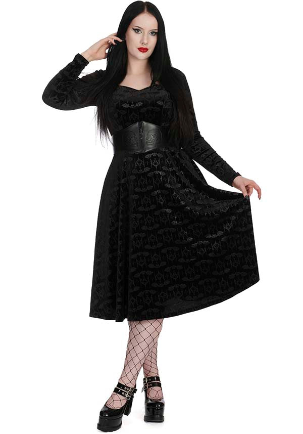 Velvet Bat Fit &amp; Black | FLARE DRESS