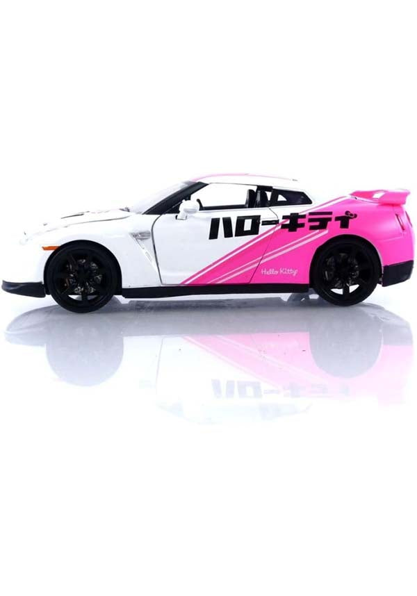 Hello Kitty Nissan GT-R [R35] | VEHICLE