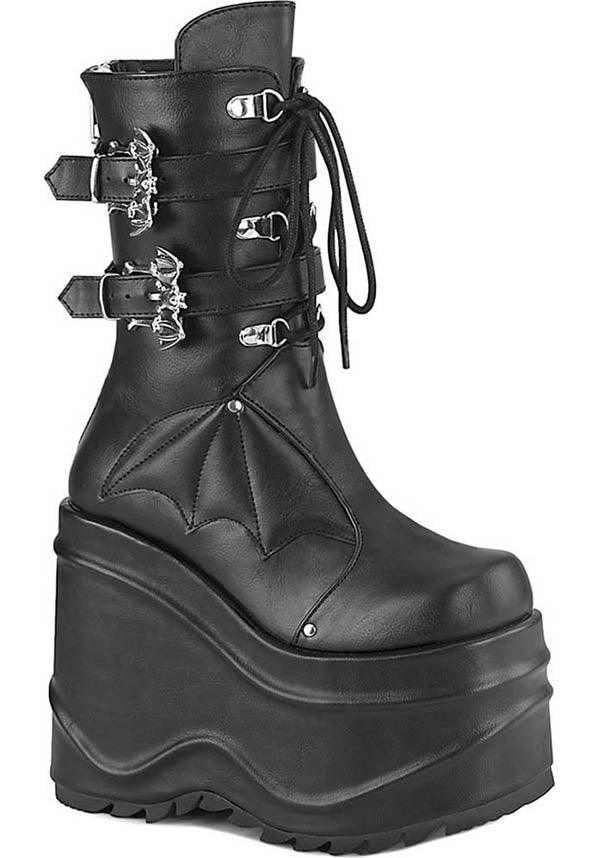 Goth on sale black boots