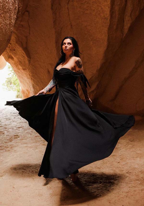 Desert online shopping on sale gowns