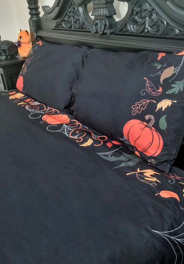 Haunted Hallows | KING QUILT SET