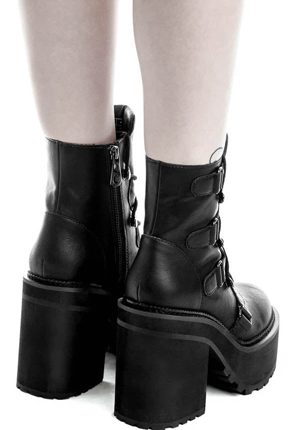 Broom Rider [Black] | BOOTS