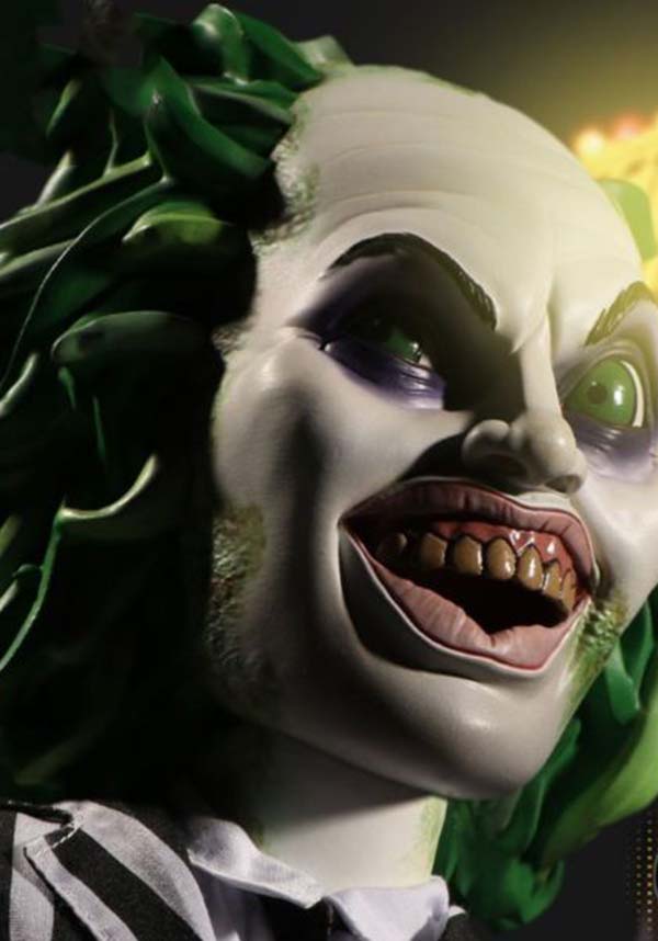 Beetlejuice: 15&quot; Mega Scale | FIGURE