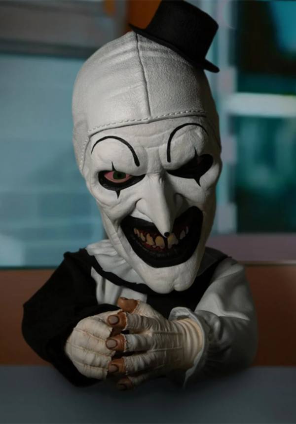 Terrifier: Art The Clown 15&#39;&#39; | MEGA FIGURE