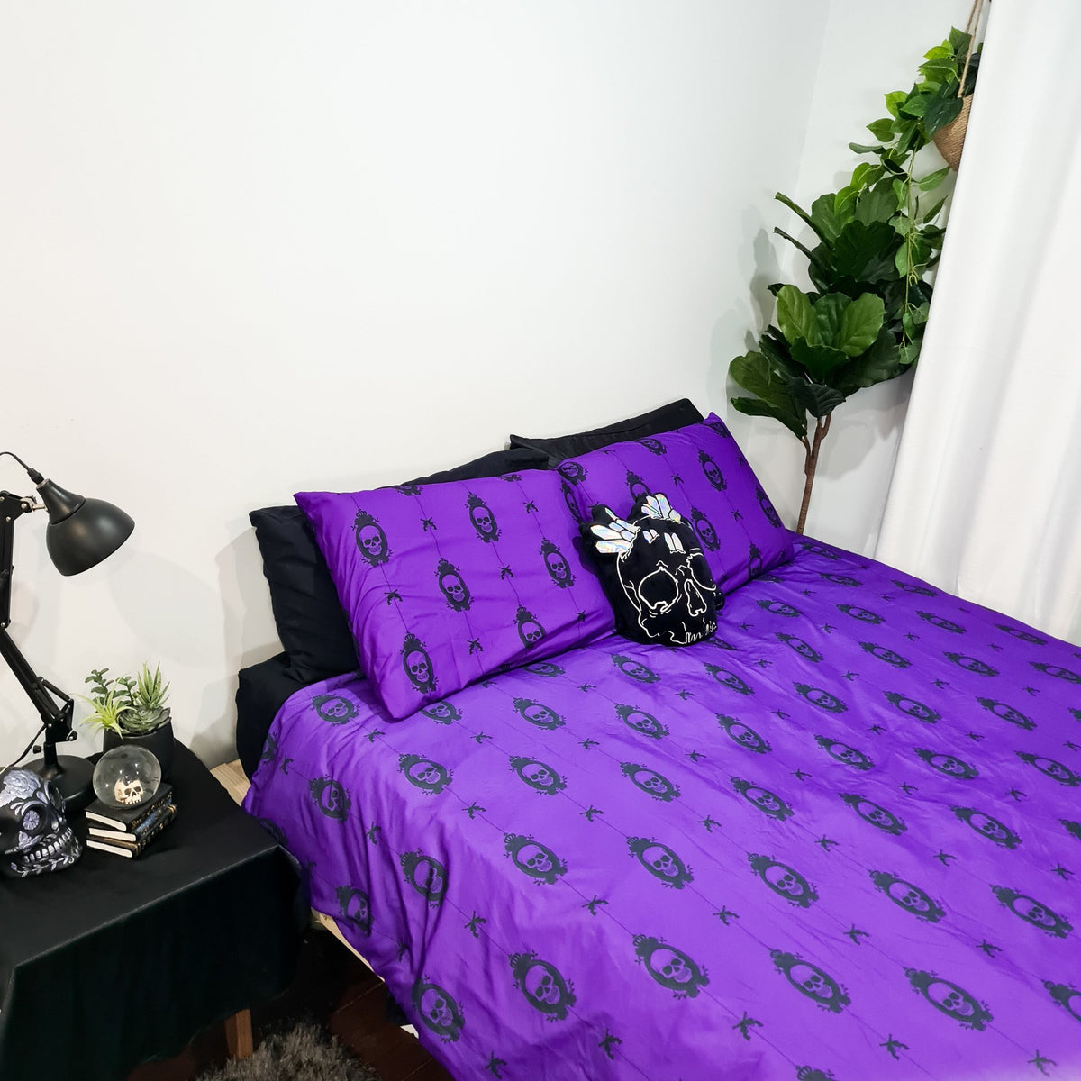 Poison Nightmare | KING QUILT SET** at $65 only from Beserk